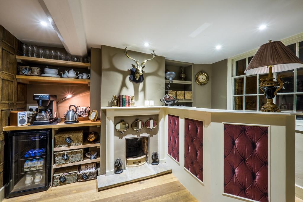 Stuart House Boutique Bedrooms Stow-on-the-Wold Exterior photo